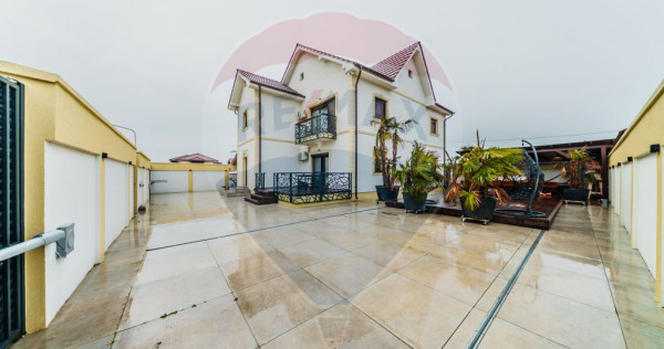 Casă de lux , finisaje premium, piscină, curte amenajat...