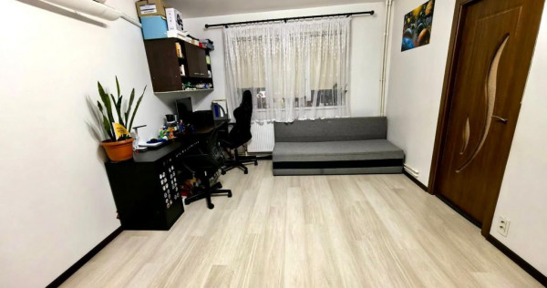 Apartament 3 camere semidecomandat-zona Tomis Nord