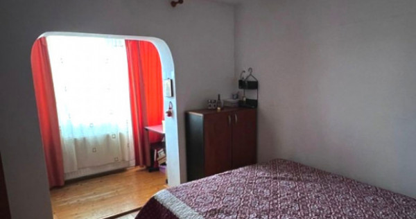 Apartament de 4 camere ( Boxa-Parcare )-Racadau