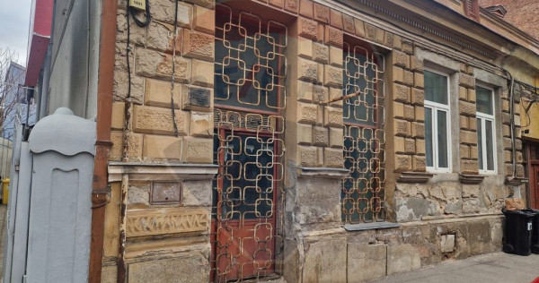 De vanzare spațiu comercial 68 mp flexibil cu posibilita...