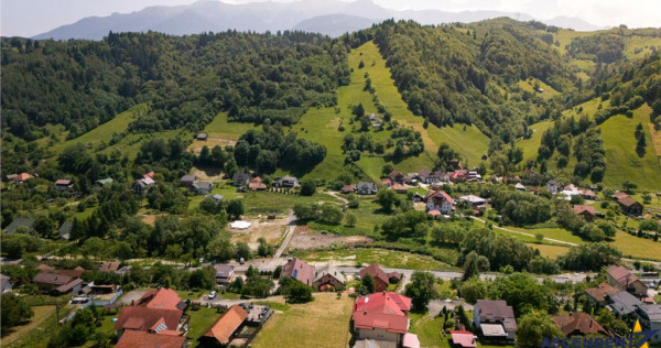 FILM 3D! Pensiune in decor de poveste, loc de istorie si leg