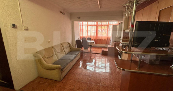 Apartament de vanzare, 53 mp, zona Micro 17