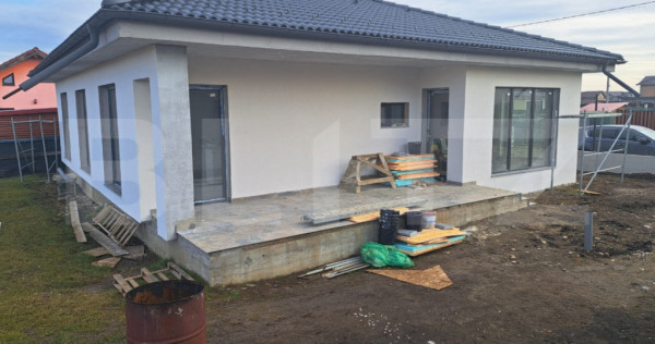 Casă 4 camere, parter, 108 mp utili, teren 405 mp | Bod &ndash;