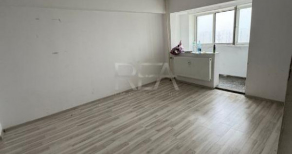 3 camere Pantelimon decomandat, an 1977, 74 mp