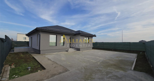 Casa Individuala - 3 camere - 2 bai - 344mp teren