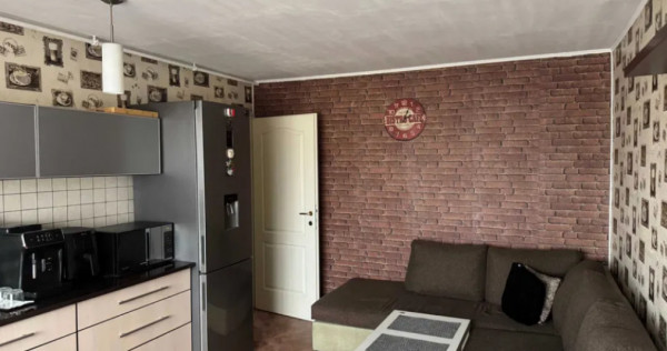 Apartament 2 camere, decomandat - zona Tractorul