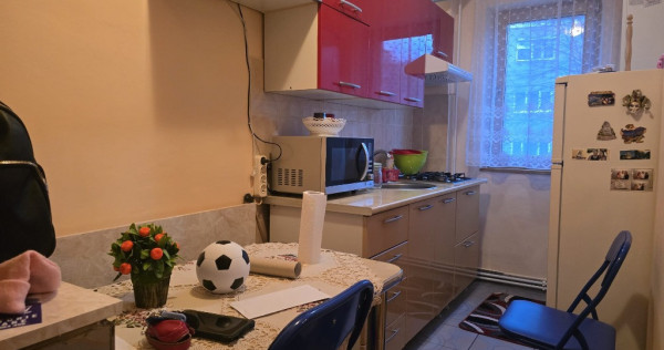 Apartament 2 camere decomandat in Deva, zona Minerului, et 2