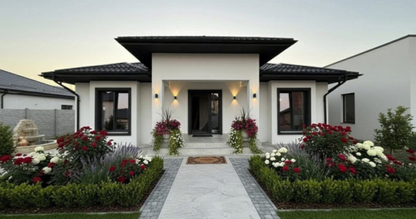 Casa , 105 mp , teren 350mp, zona Damila