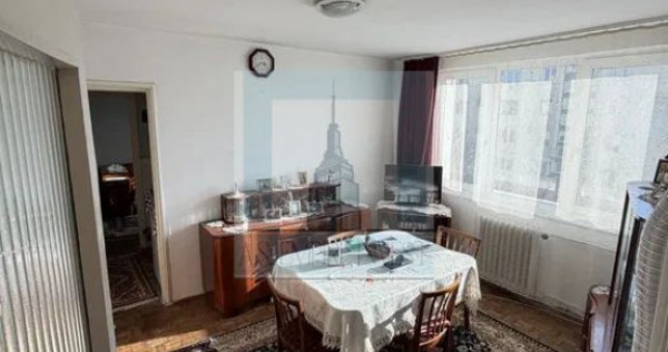 Apartament 3 camere , 60mp, Etj 2/3 - zona R&acirc;șnov/ISR