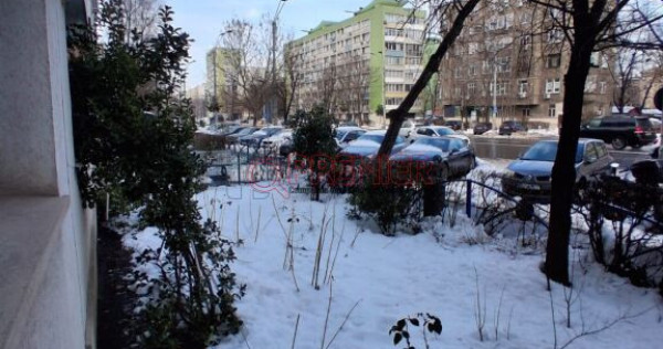 Spațiu Comercial-Garsonieră-Bd Dimitrie Cantemir