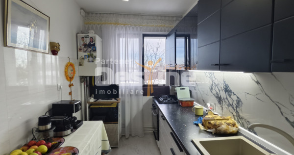 Apartament 2 camere zona vest, etaj intermediar