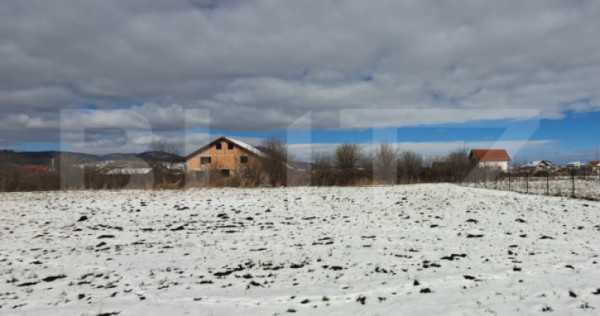 Teren de v&acirc;nzare &icirc;n Vulcan &ndash; Zonă &icirc;n plină dezvoltare