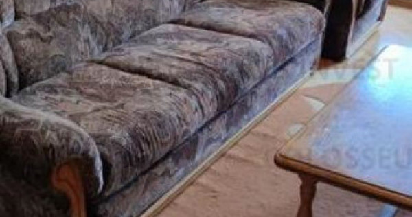 Apartament 3 camere, decomandat - zona Astra