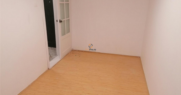 Proprietar Decomandat Etaj 1 cu Centrala Proprie