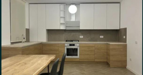 Casa moderna cu 3 camere si parcare Stupini