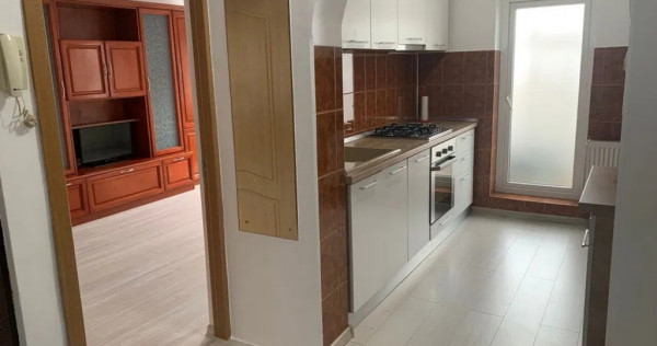 REPUBLICII-Brezeanu- 2cam, cf1, dec, 3/4, G,F,T - 80000 euro