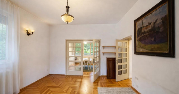 Locatie deosebita, facilitati, deschidere personalizare, Cen