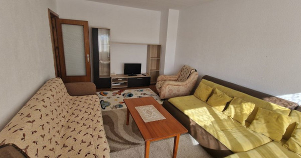 Doua camere decomandate stadionul Portul.