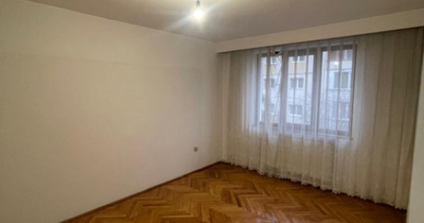 Apartament 4 camere, 100 mp utili, 2 băi, etaj 2 &ndash; zonă