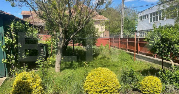 Casă de v&acirc;nzare &icirc;n Sărmașu, 122mp construiti, 275 mp te