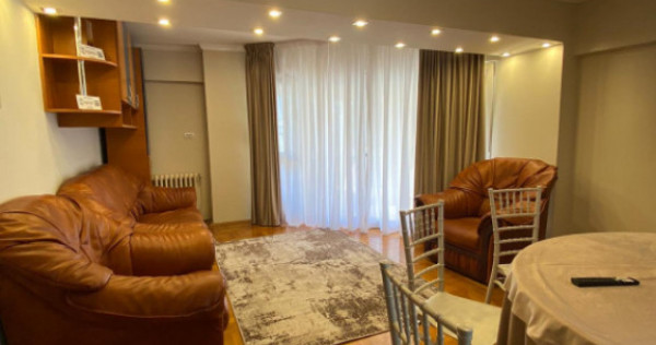 Apartament 4 camere, decomandat, 110 mp, zona Ultracentral