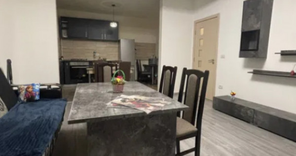 Apartament 2 camere, decomandat - zona Tractoru