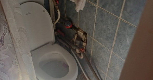 Garsoniera PARTER STURZA CU BAIE