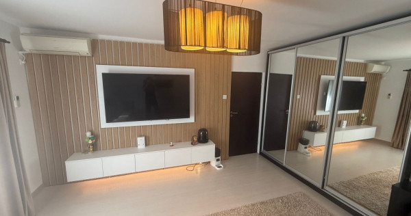 Apartament 2 camere decomandat loc parcare inclus PROPRIETAR Deleni