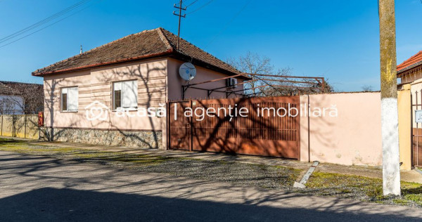 Casa ideală pentru familie: școală la 3 min. Zonă foa...