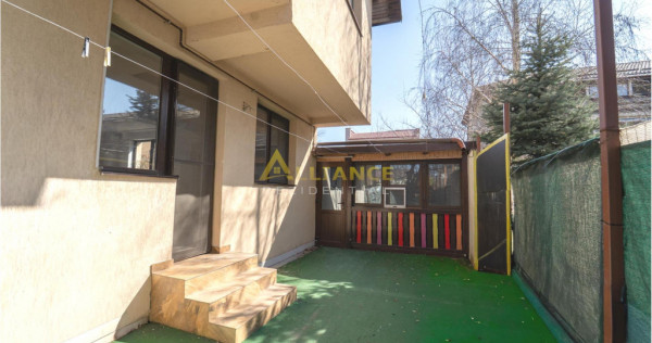 Vila de Popesti Leordeni 4 camere aproape Campus Scolar