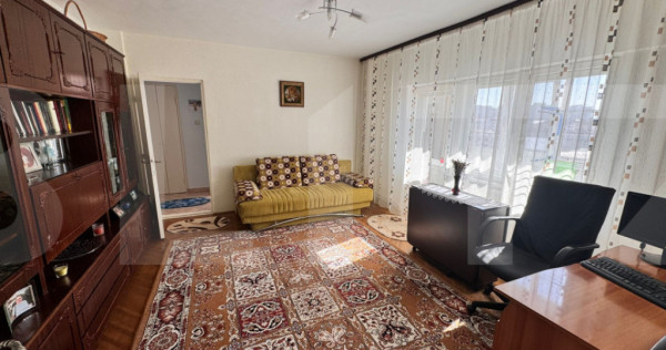Apartament cu 3 camere &ndash; zona Bulevardul Mihai Eminescu