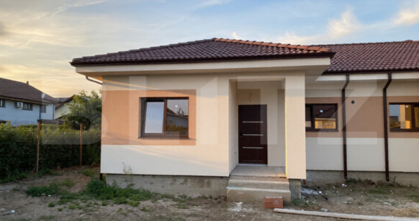 Duplex parter 3 camere 72 mp, terasă 15mp curte 310 mp, Mos