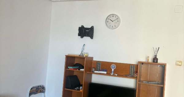 Garsoniera zona ASTRA