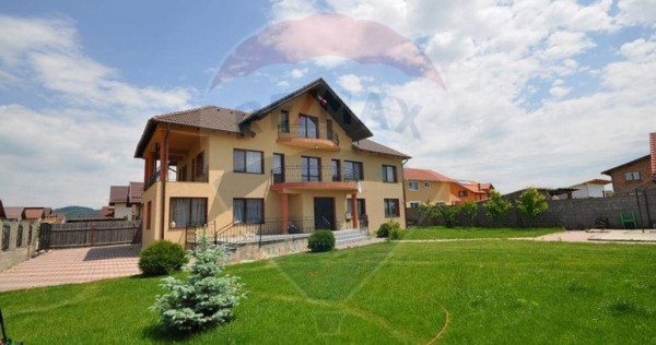 Vilă de &icirc;nchiriat in SANPETRU