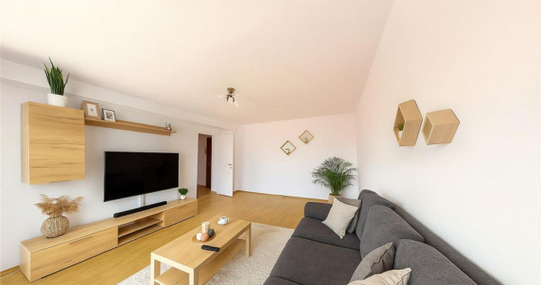 Decomandat, 60mp, vitalizat, 2 balcoane,living 24mp, areal l