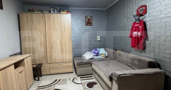 Casa cu 3 camere, cu teren, Rahova