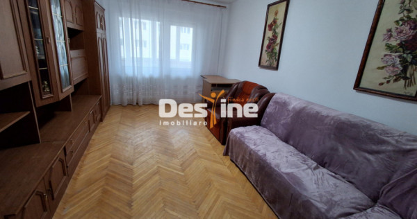 Apartament 3 Camere Decomandat - Mircea cel Batran