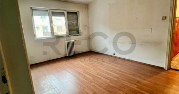 RECO Apartament 3 camere cu potential, etaj 2, Calea Aradulu