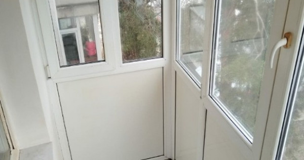 Apartament cu 2 camere decomandate -Etaj 3 Zona George Enescu - Piata