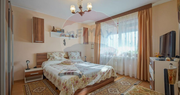 Casă spațioasă și practică, aproape natură si oraș...