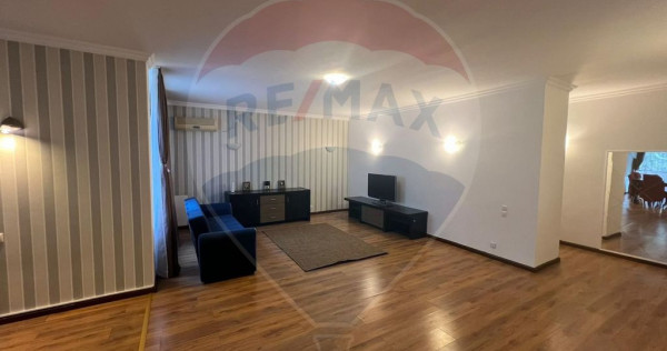 De vanzare apartament 3 camere | Domenii I Loc parcare su...