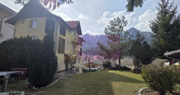Vila de v&acirc;nzare cu 8 camere și garj in Busteni