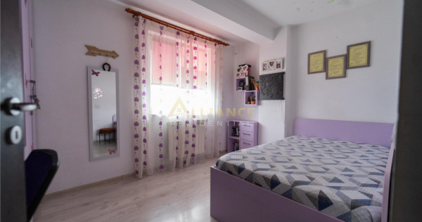 Apartament 3 camere cu 2 bai - Strada Solstitiului, bloc 201