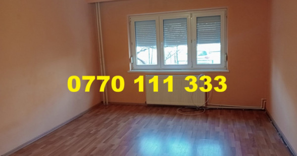 Apartament 2 camere, Calarasi 4, parter cu balcon 15,3 mp.