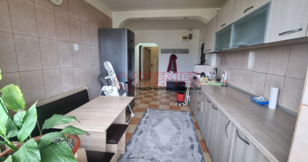 Piata Sudului - Anton Bacalbasa - Apartament de 3 camere