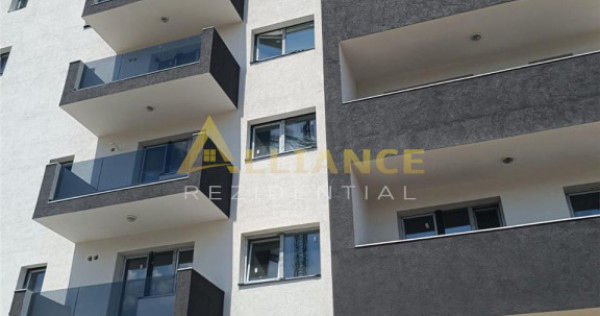 Metrou Aparatorii Patriei Garsoniera 36MP