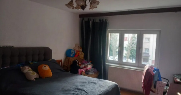 Apartament 2 camere, decomandat - zona Racadau