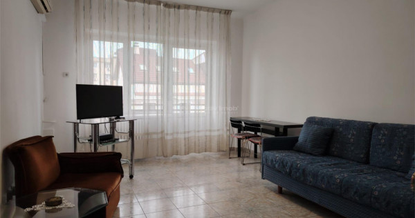 Apartment mobilat si utilat lux, situat ultracentral in Ploi