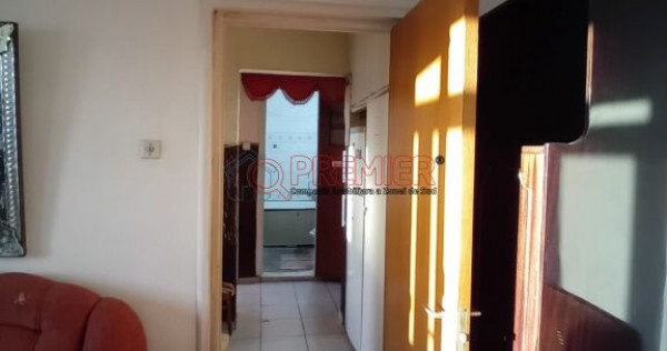 Nitu Vasile - Bd Brancoveanu 2 camere decomandat