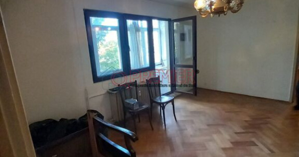 Apartament 3 Camere - Investitie - Emil Racovita